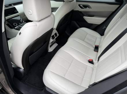 Land Rover - Range Rover Velar