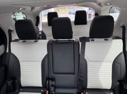 Land Rover - Discovery