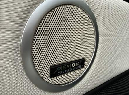 Land Rover - Discovery