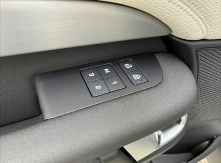 Land Rover - Discovery