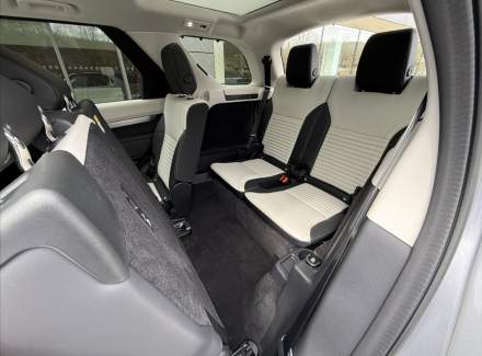 Land Rover - Discovery