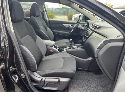 Nissan - Qashqai