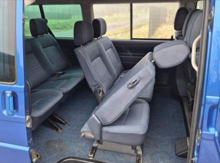 Volkswagen - Caravelle