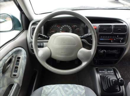 Suzuki - Grand Vitara