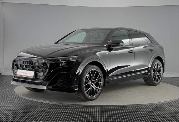 Audi - Q8