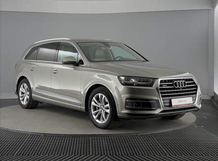 Audi - Q7