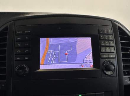 Mercedes-Benz - Vito