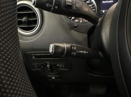 Mercedes-Benz - Vito
