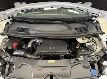 Mercedes-Benz - Vito