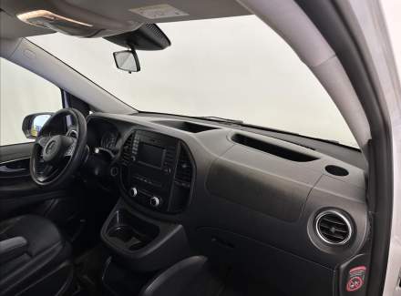 Mercedes-Benz - Vito