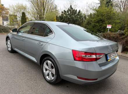 Škoda - Superb