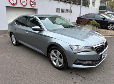 Škoda - Superb