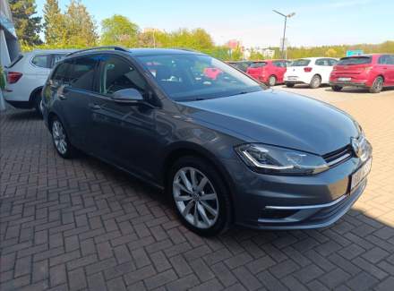 Volkswagen - Golf