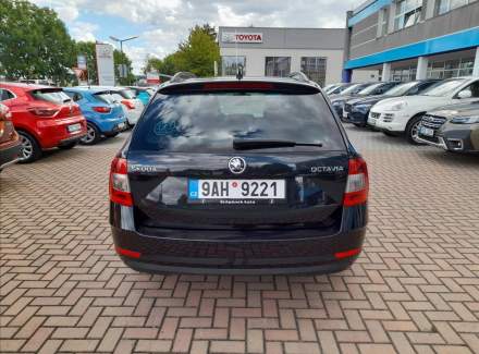 Škoda - Octavia