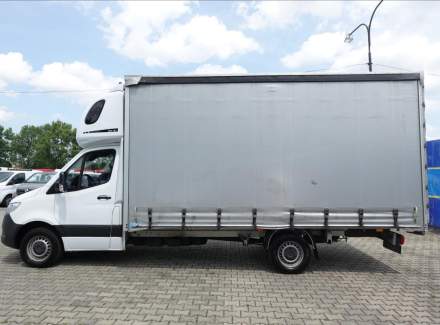 Mercedes-Benz - Sprinter