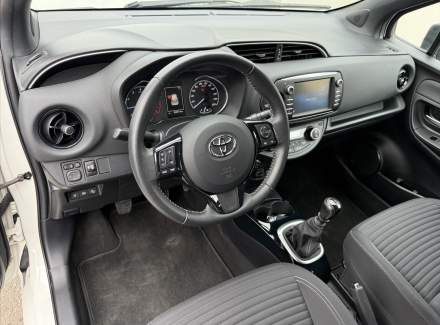 Toyota - Yaris