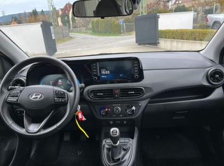 Hyundai - i10