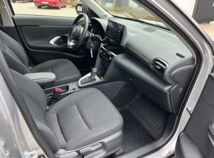 Toyota - Yaris Cross