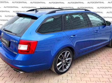 Škoda - Octavia