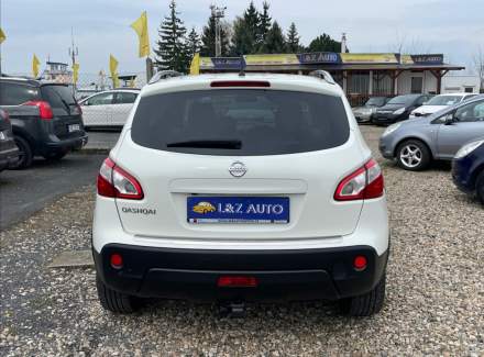 Nissan - Qashqai