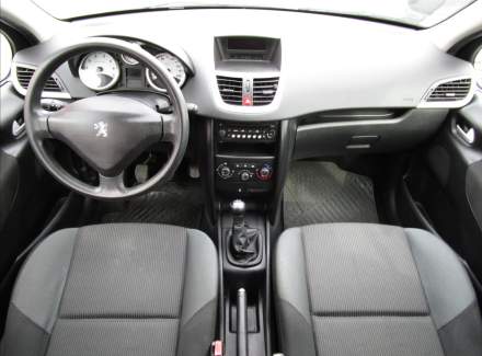 Peugeot - 207