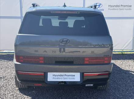 Hyundai - Santa FE