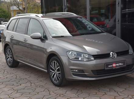 Volkswagen - Golf