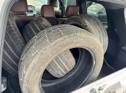 Toyota - Land Cruiser