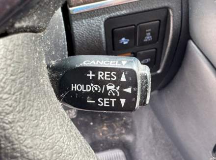 Toyota - Land Cruiser