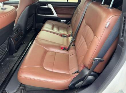 Toyota - Land Cruiser