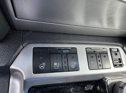 Toyota - Land Cruiser