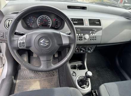Suzuki - Swift
