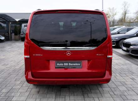 Mercedes-Benz - V-class