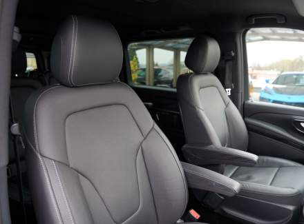 Mercedes-Benz - V-class