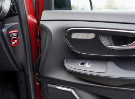 Mercedes-Benz - V-class