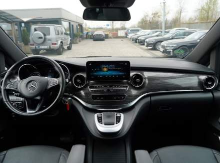 Mercedes-Benz - V-class