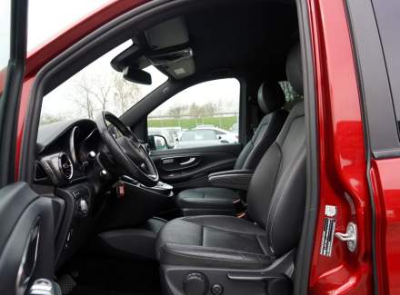 Mercedes-Benz - V-class