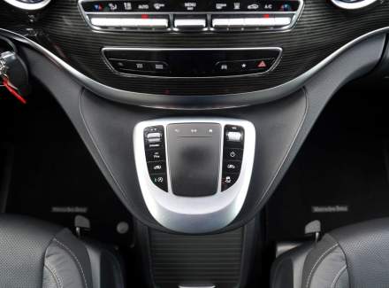 Mercedes-Benz - V-class