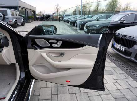 Mercedes-Benz - AMG GT