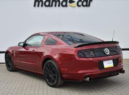 Ford - Mustang