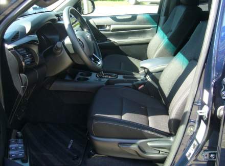 Toyota - Hilux