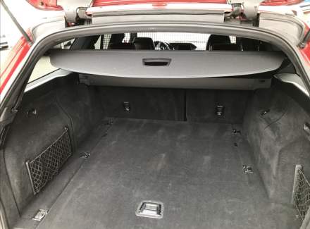 Mercedes-Benz - E-class