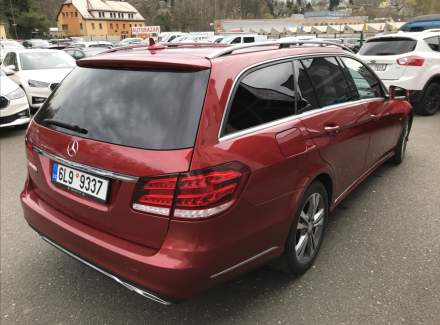 Mercedes-Benz - E-class