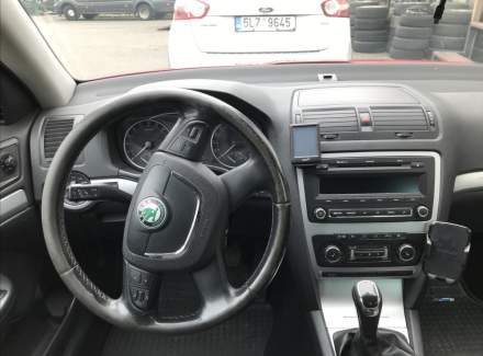 Škoda - Octavia