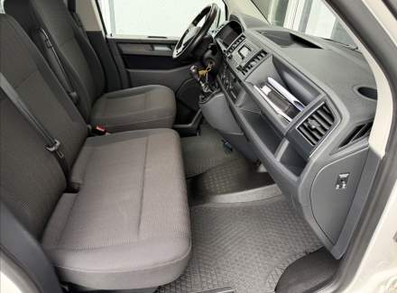 Volkswagen - Caravelle