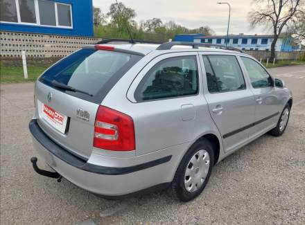 Škoda - Octavia