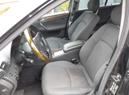 Mercedes-Benz - C-class