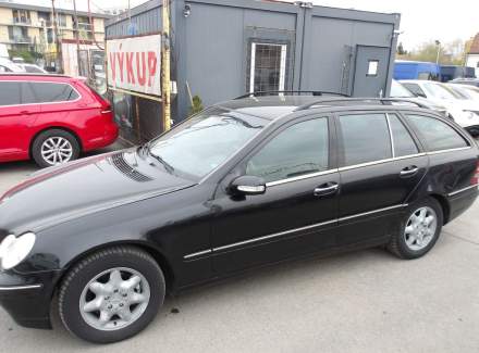 Mercedes-Benz - C-class