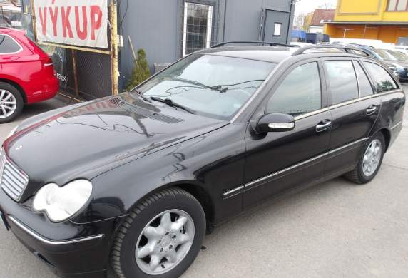 Mercedes-Benz - C-class