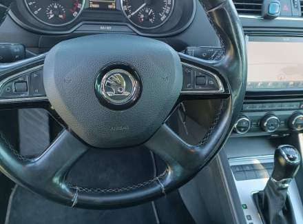 Škoda - Octavia